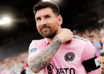 Messi không giữ được chiến thắng cho Inter Miami