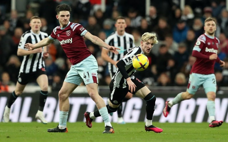 Phân tích tỷ lệ kèo trong cuộc so tài giữa Newcastle và West Ham