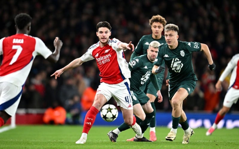 Arsenal dễ dàng đánh bại Monaco