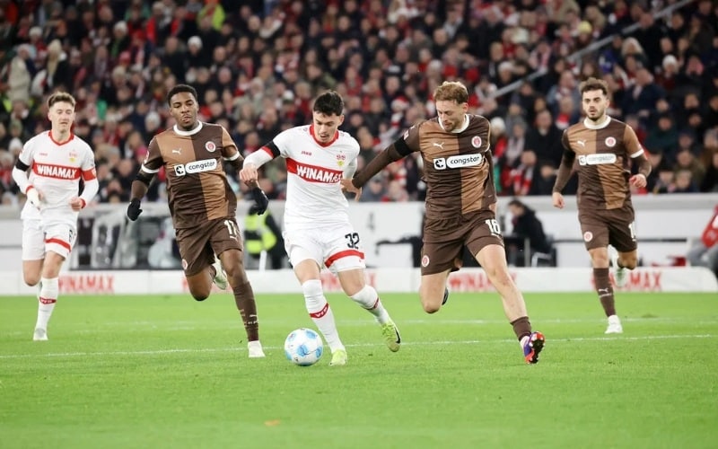 St. Pauli vs Eintracht Frankfurt: Cuộc chiến trụ hạng căng thẳng!